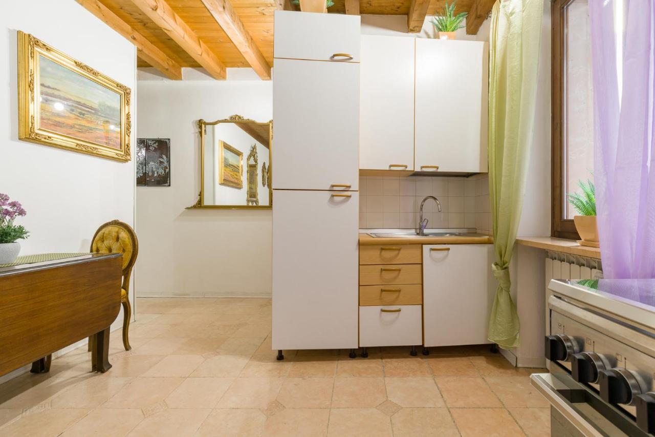 Ferienwohnung Fairy Studio In Verona Exterior foto