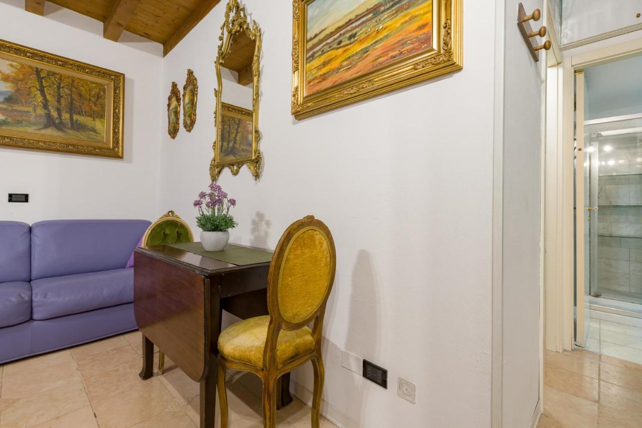 Ferienwohnung Fairy Studio In Verona Exterior foto
